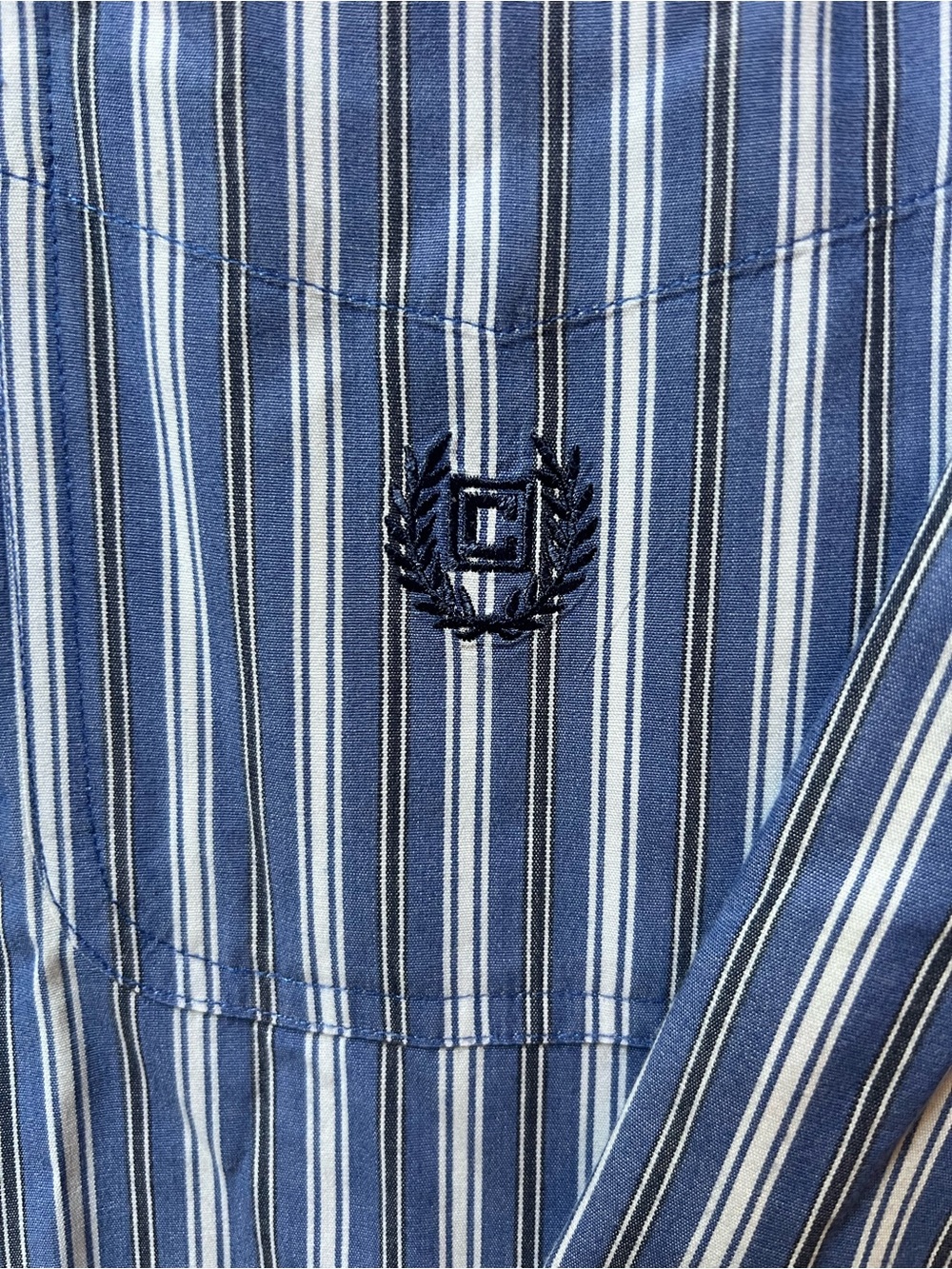 Chaps Mens XL Blue White Vertical Stripe Easy Care Button Down Shirt Long Sleeve - Picture 5 of 7